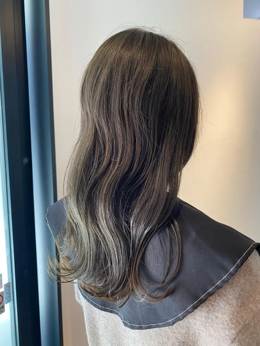 セミロング カラー ヘアカラー トリートメント 艶カラー/ハイライト /レイヤー中島啓太のヘアスタイル