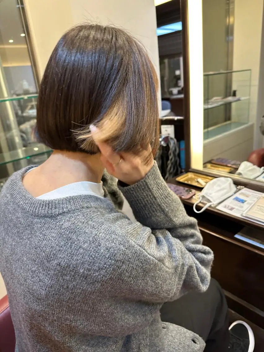 ショート カラー インナーカラー ボブ 伊藤 拓哉のヘアスタイル