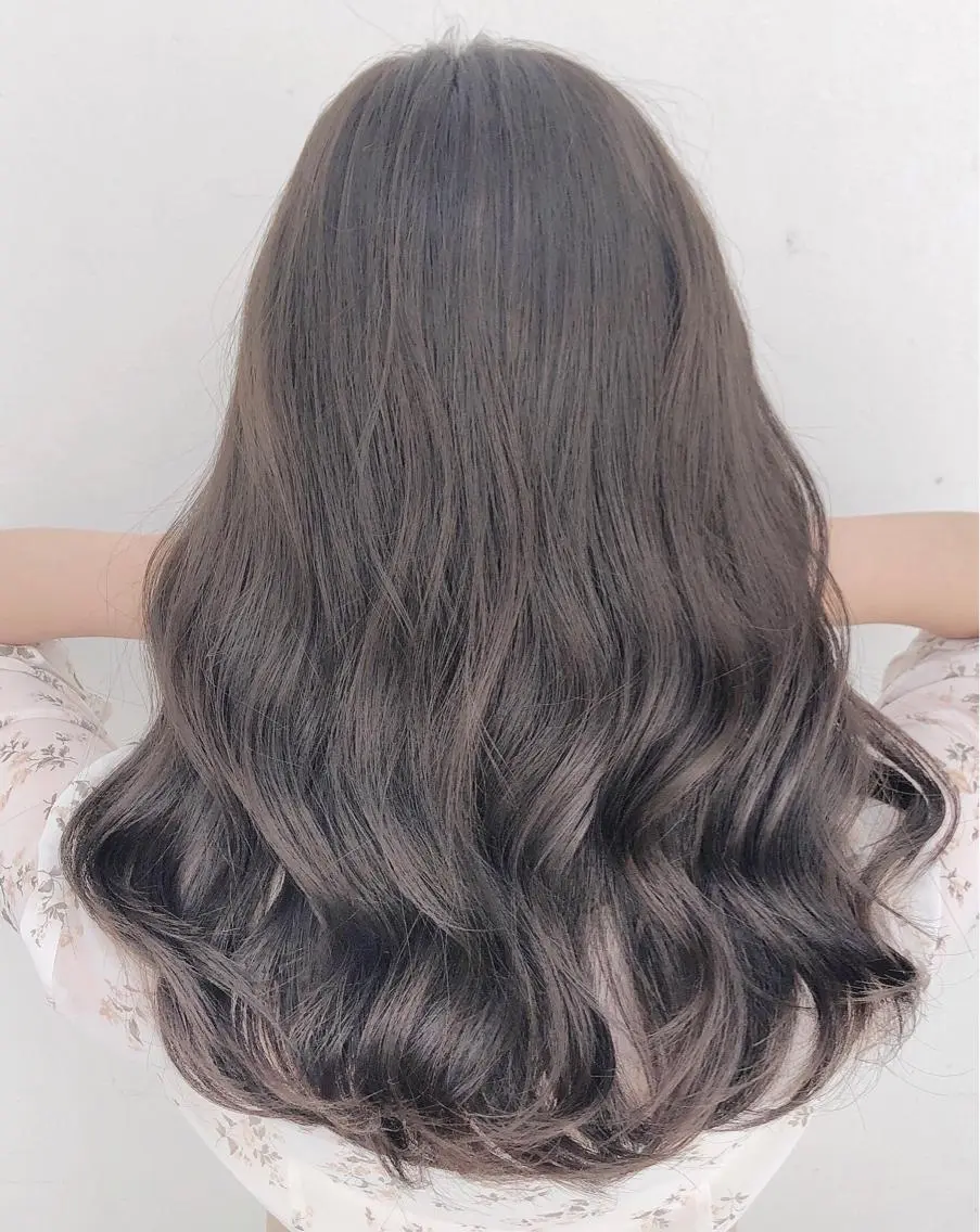 カラー 夏山 秀憲のヘアスタイル