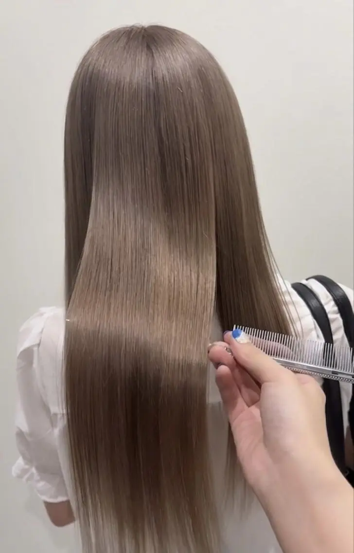 ミディアム カラー カット ヘアカラー トリートメント 柔らかハイトーン/ 美髪💙ྀི/ミナルのヘアスタイル