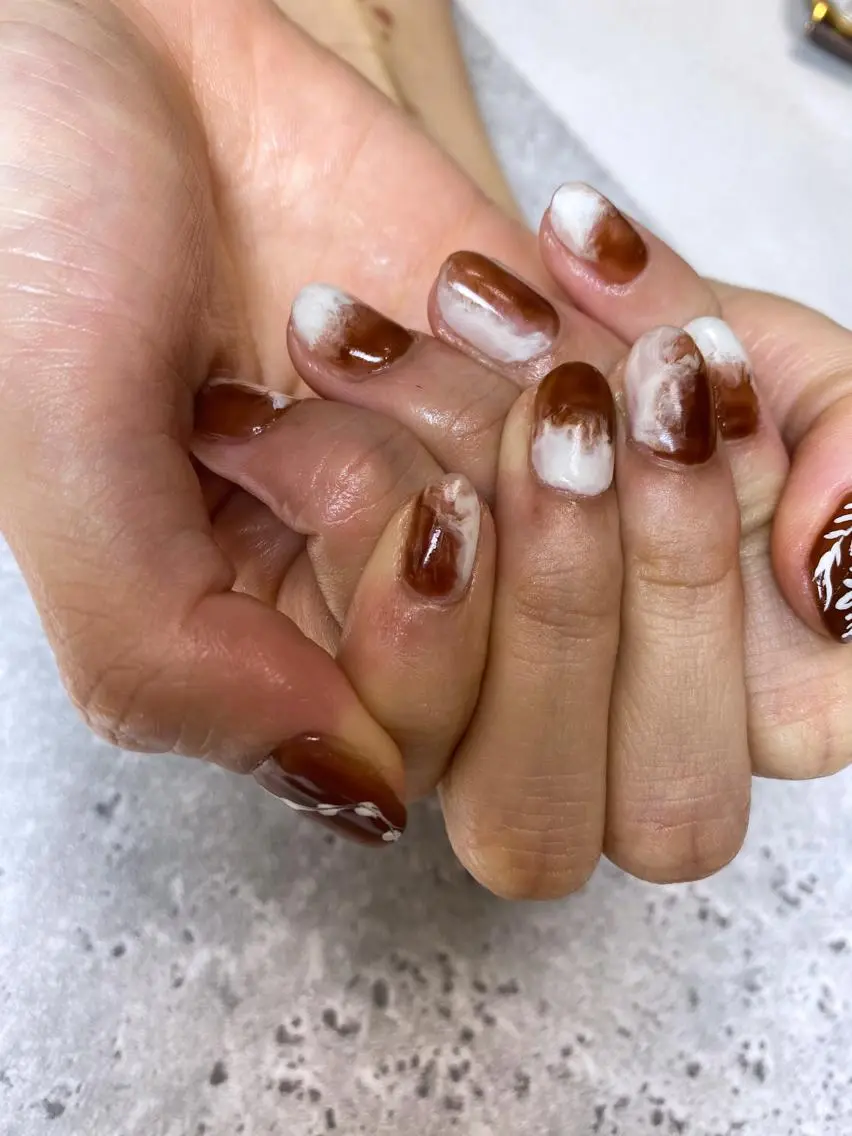 ネイル アートネイル 持ち込み ハンドネイル ハンドケア 🌿Charme🌿 MAIのネイルデザイン