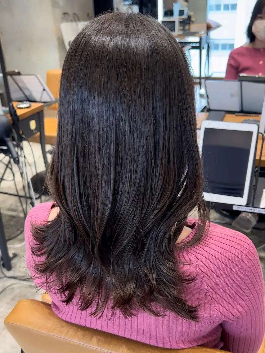 セミロング くびれヘア 髪質改善 レイヤーカット 縮毛矯正 🧡くびれヘア/前髪 顔周り🧡久原結衣のヘアスタイル