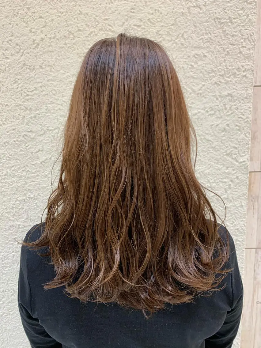 セミロング カラー ベージュカラー NYNY四條畷店 森 亮人のヘアスタイル