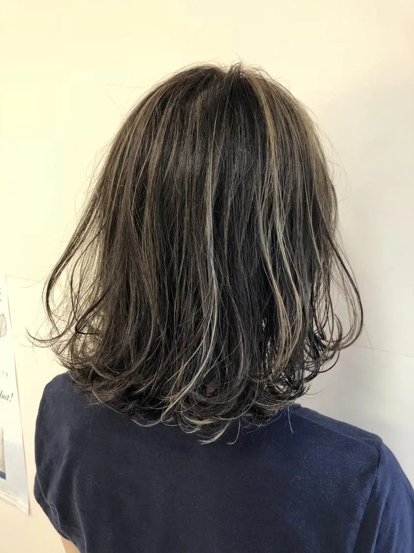 ミディアム カラー 🌟イメチェン美容師 🌟清水 大輝のヘアスタイル