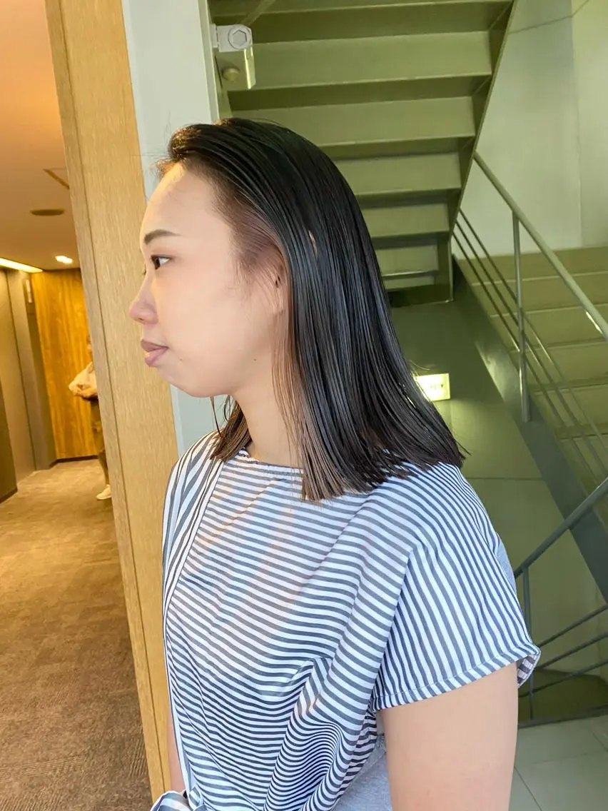 ミディアム カラー パーマ ヘアアレンジ デザインカラー/ボブ ブリーチカラー/ユリのヘアスタイル