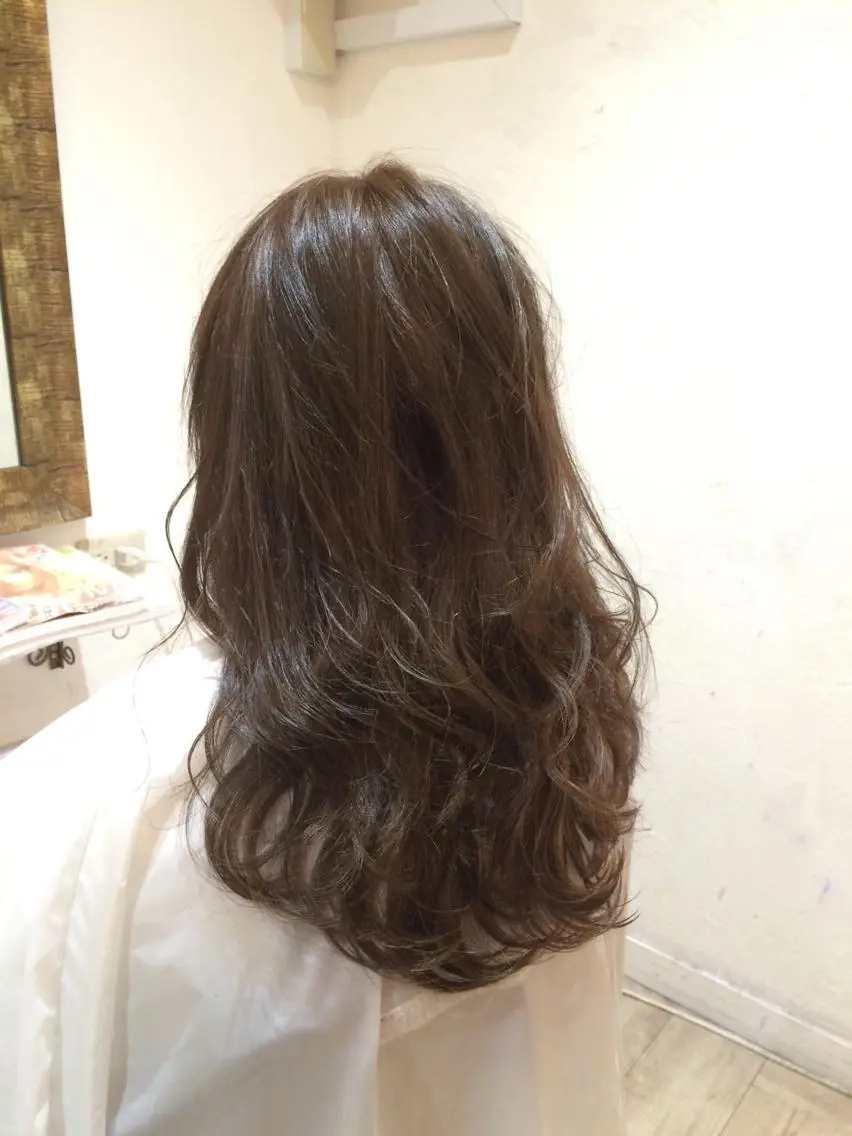 カラー アッシュ ハイライトカラー K-POP好き美容師 🇰🇷Kai.Yのヘアスタイル