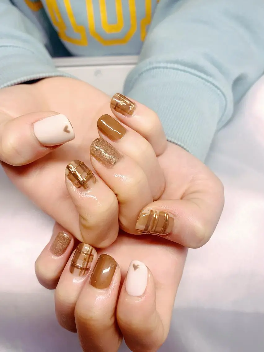 ネイル nailsalon華 tomomiのネイルデザイン