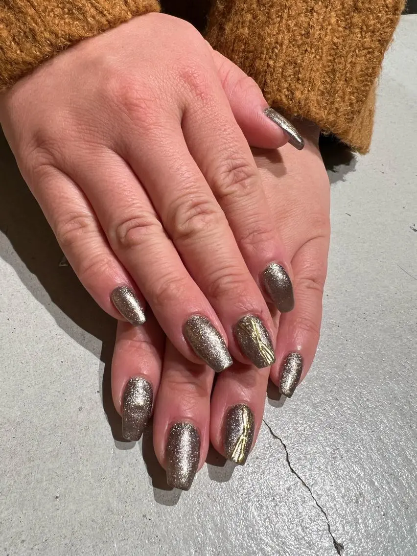 ネイル ハンドネイル zir  nail 🕊️💗RIOのネイルデザイン