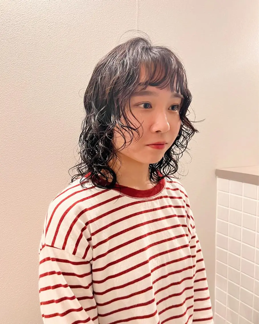 ミディアム ミディアムパーマ Kaito🐶 /デザイン/レイヤーのヘアスタイル