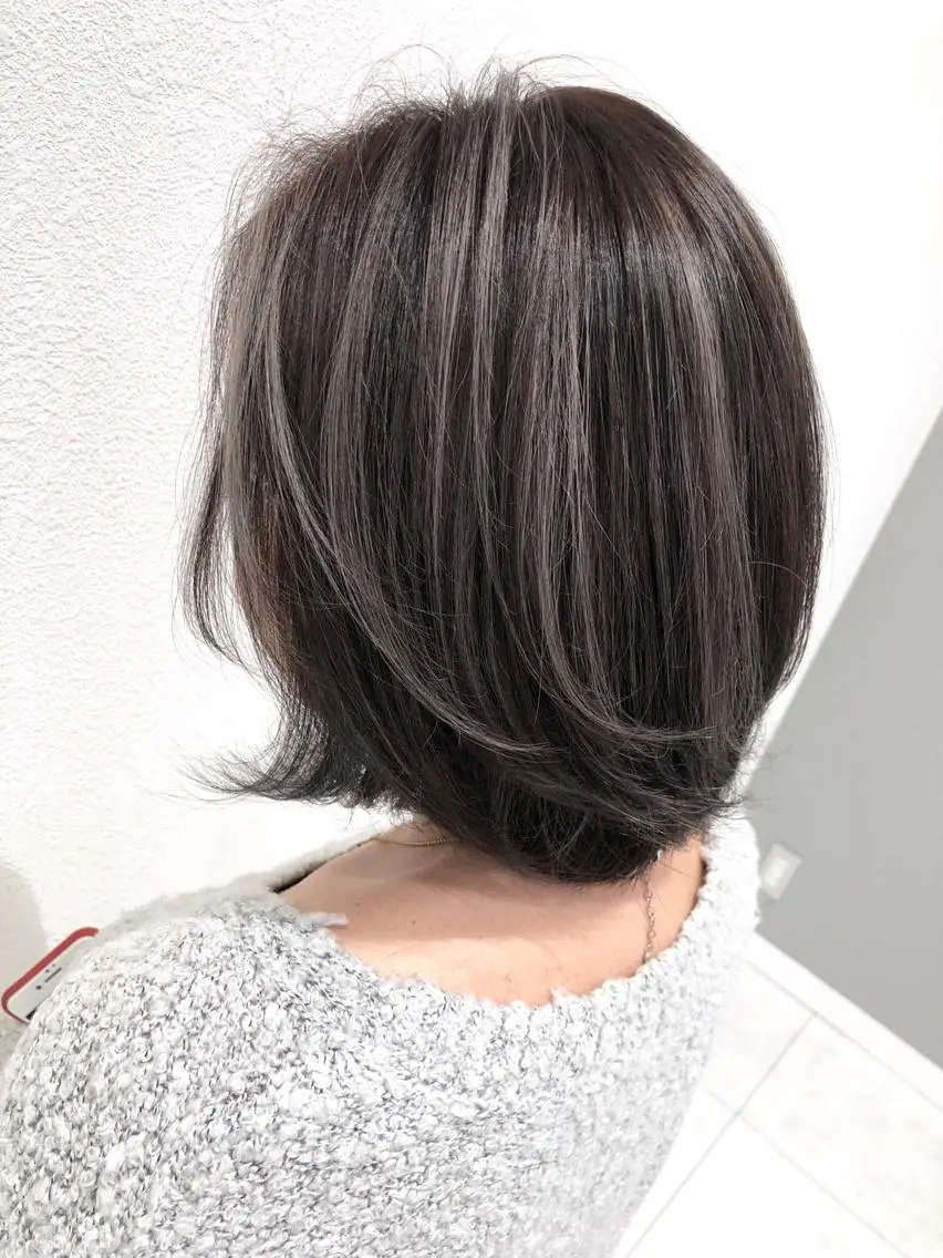 ショート カラー ハイライトカラー ハイライト 海外風レイヤーカット 👑店長 平松 由のヘアスタイル