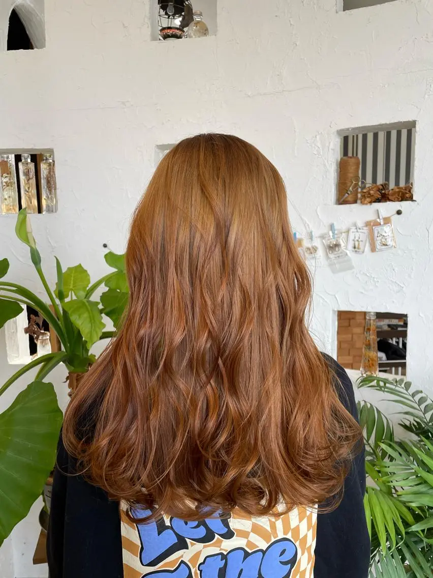 ロング カラー アッシュ ベージュカラー ブリーチ ブラウンカラー ケアブリーチ カット ヘアカラー トリートメント 🌸小掛🌸 豊橋外国人風カラーのヘアスタイル