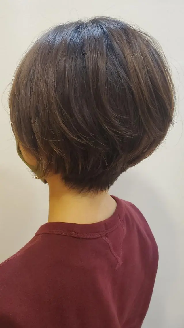 ショート 齋藤 愛美のヘアスタイル