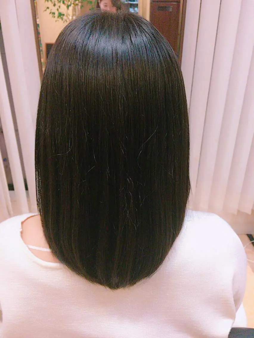 ミディアム Yamamoto. Mのヘアスタイル