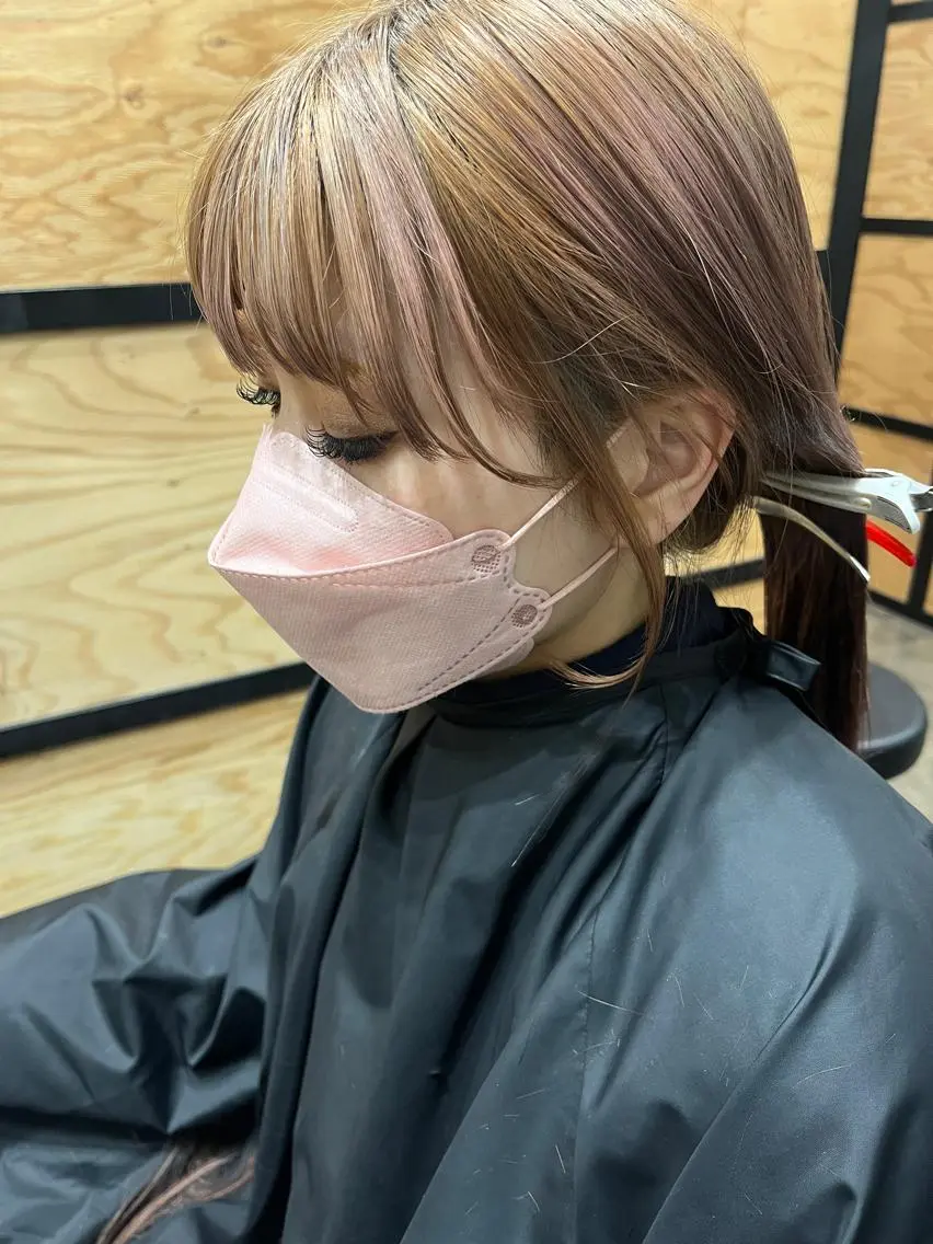 セミロング カラー パーマ ヘアアレンジ メンズ キッズ ネイル マツエク・マツパ アイブロウ メンズブリーチ メンズハイライト メンズインナーカラー メンズ韓国風 ブリーチ 久木原 ゆりのヘアスタイル