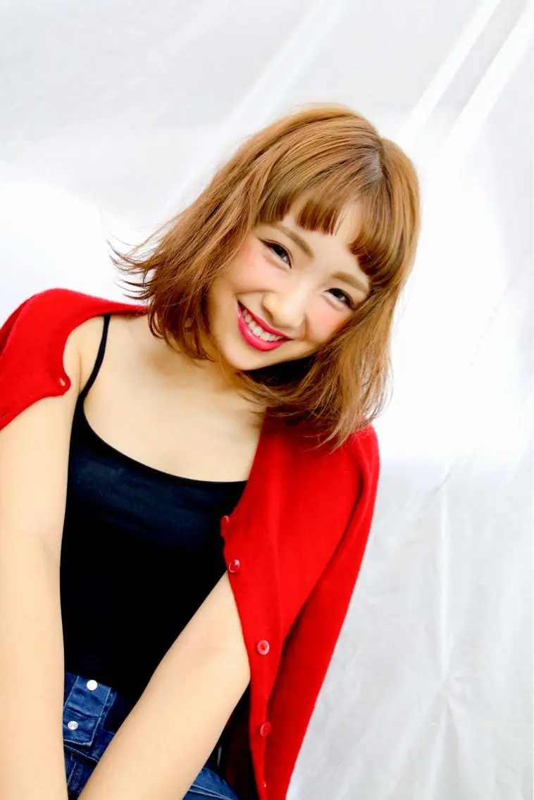 ミディアム 中村 海のヘアスタイル