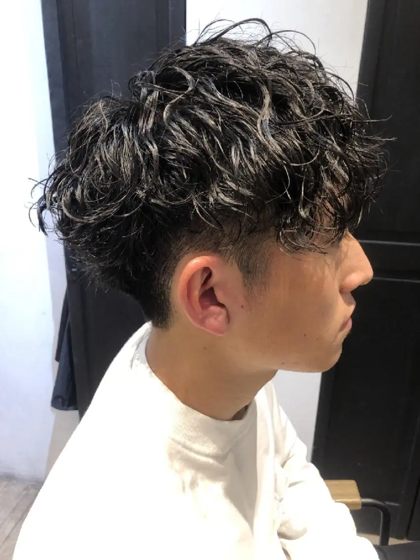 ショート パーマ ツイストスパイラルパーマ スパイラルパーマ カット パーマ トリートメント ヘアセット TAKE メンズ特化のヘアスタイル