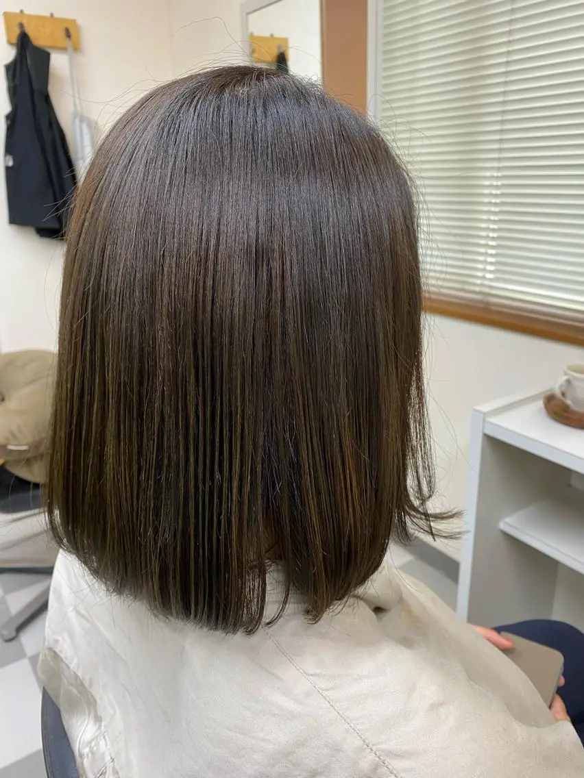 ミディアム カット ヘアカラー トリートメント 永沼 真依のヘアスタイル