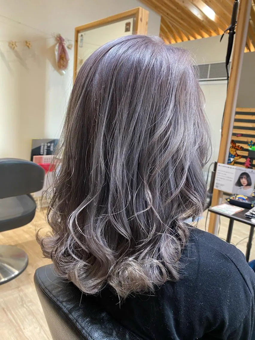 ミディアム カラー 関口 友行のヘアスタイル