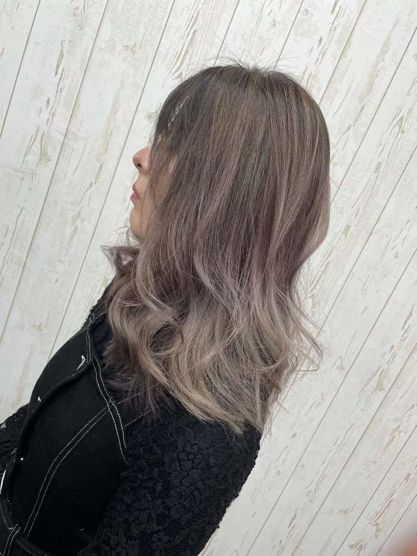 ロング カラー バレイヤージュ レイヤーカット AN'TIA小作代表 ⭐︎kazuma⭐︎のヘアスタイル