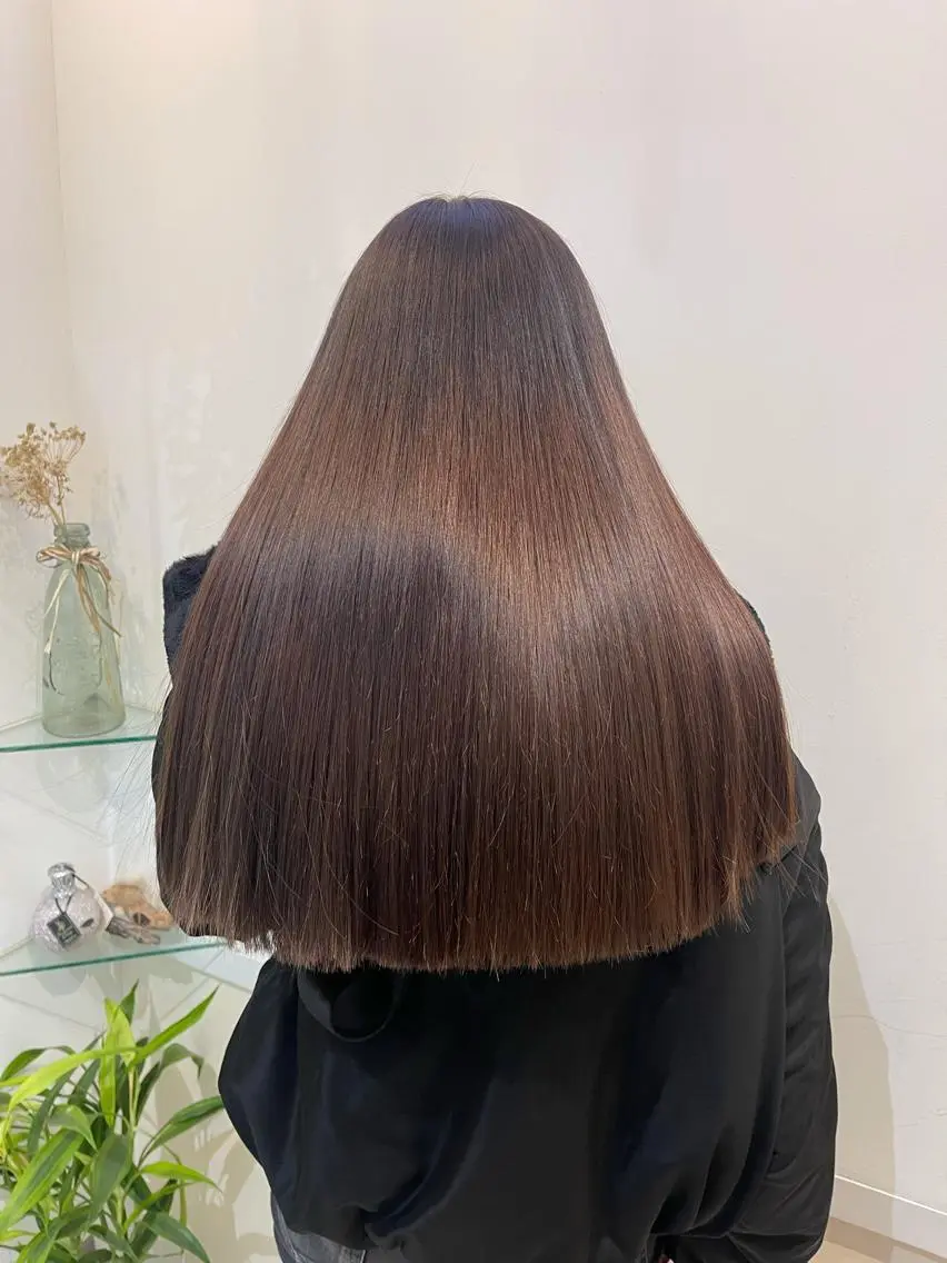 ロング カラー ケアカラー 髪質改善 イシイ シオリのヘアスタイル