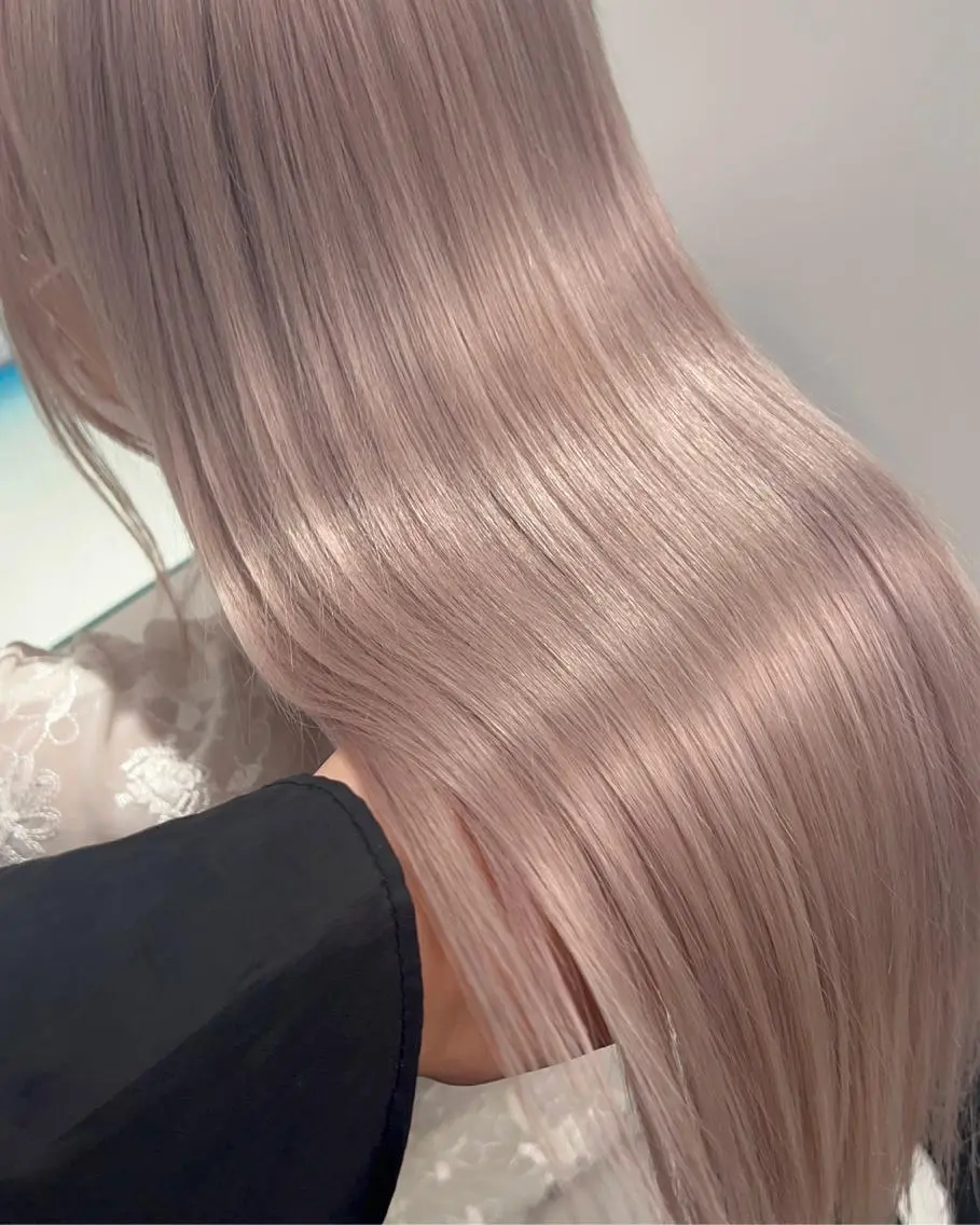 セミロング カラー ヘアカラー トリートメント 💗🤍透明感カラー 🤍💗kanonのヘアスタイル