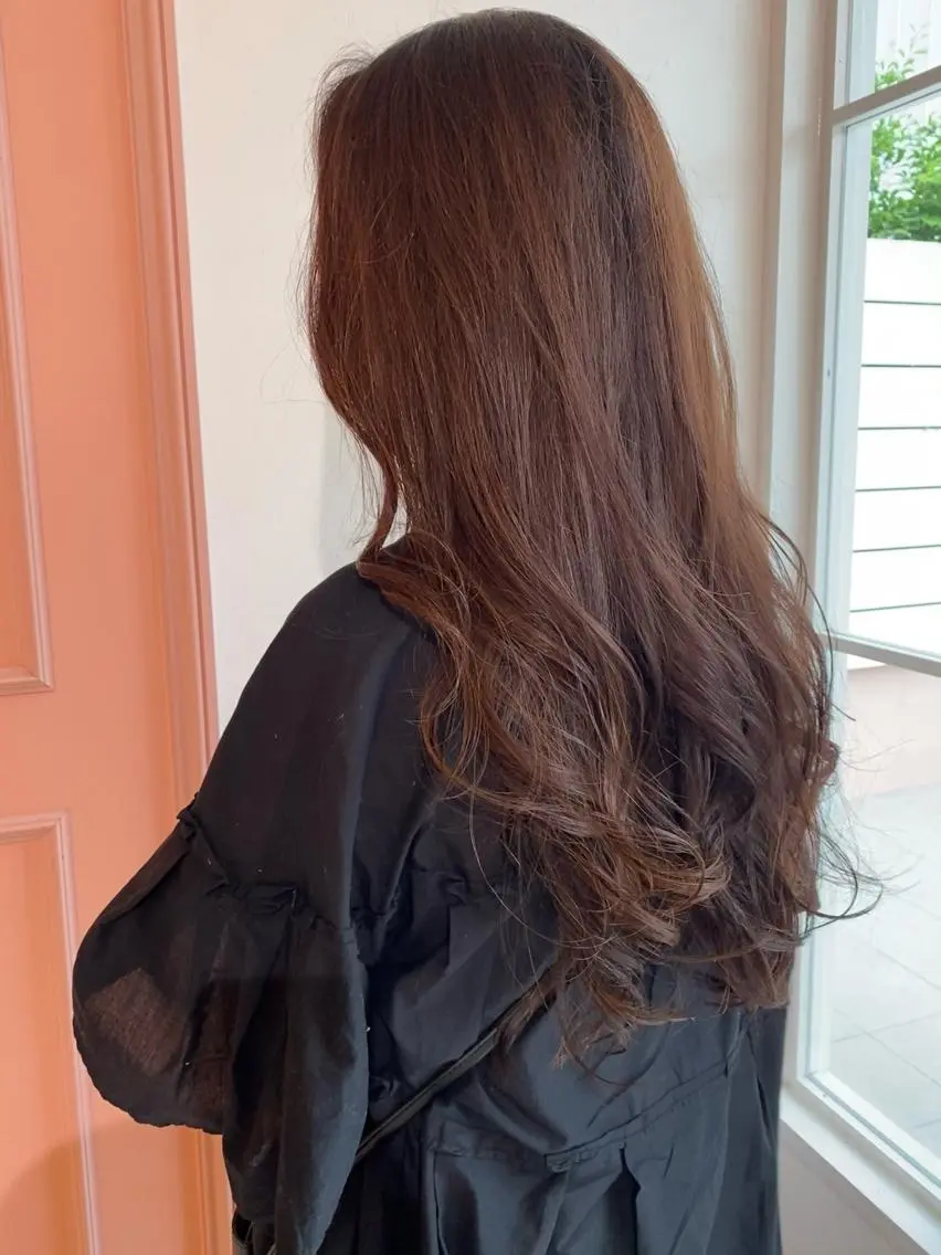 ロング カラー ヘアカラー 梛木 唯のヘアスタイル