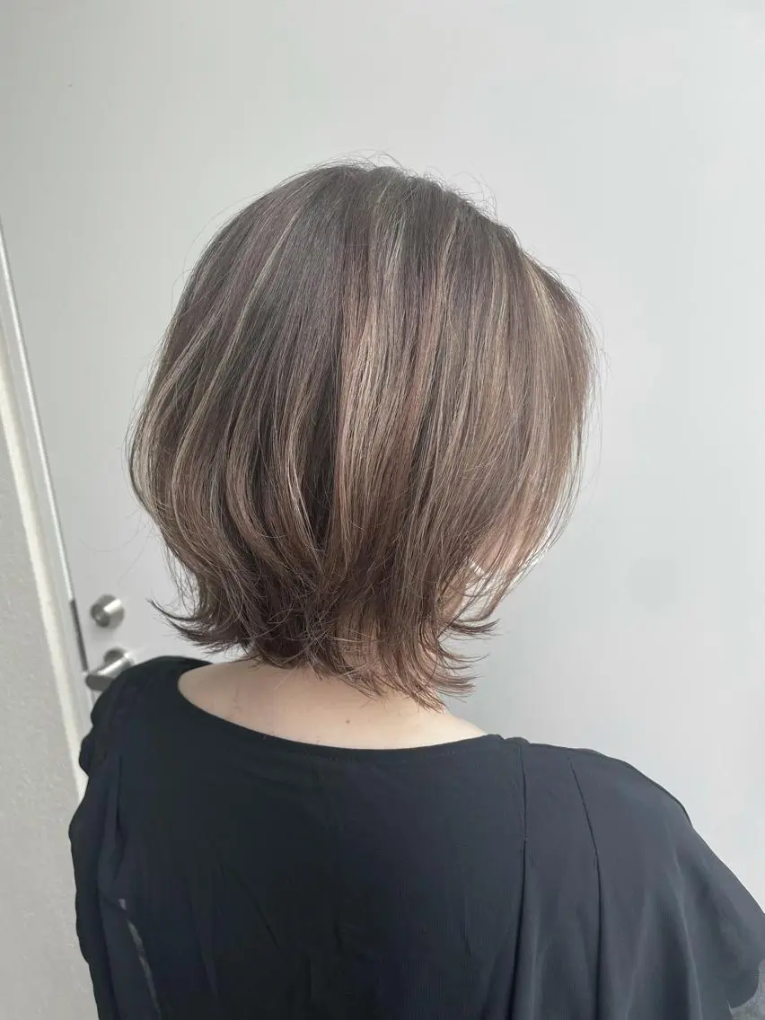 ミディアム カラー カット ヘアカラー まつげ兼任しもさこ 🌟レイヤー得意のヘアスタイル
