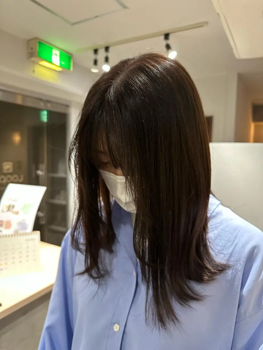 セミロング カラー ヘアカラー トリートメント 山本 菜月のヘアスタイル