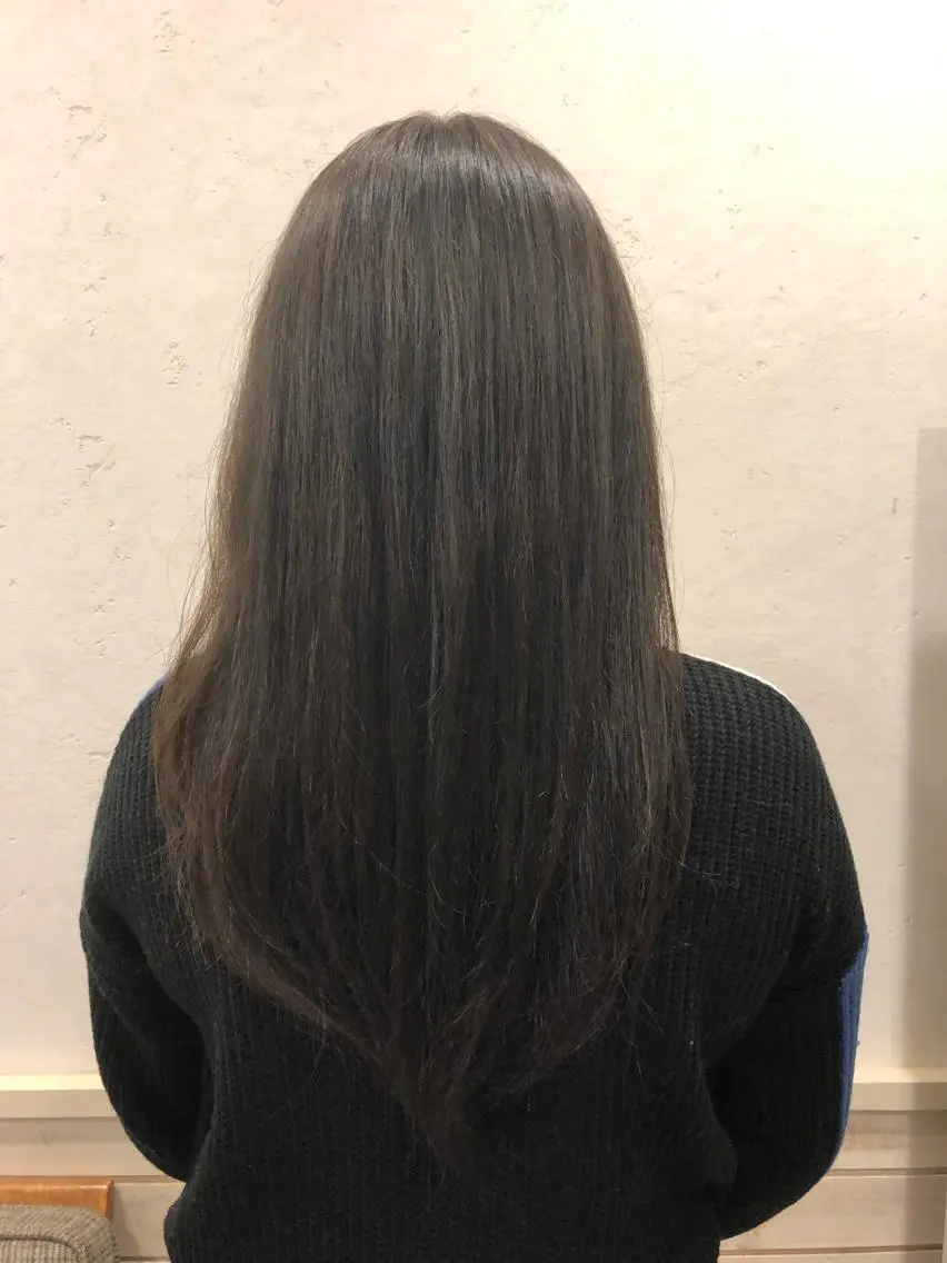 カラー アッシュ ブルーカラー ブルーアッシュ あき えいみのヘアスタイル