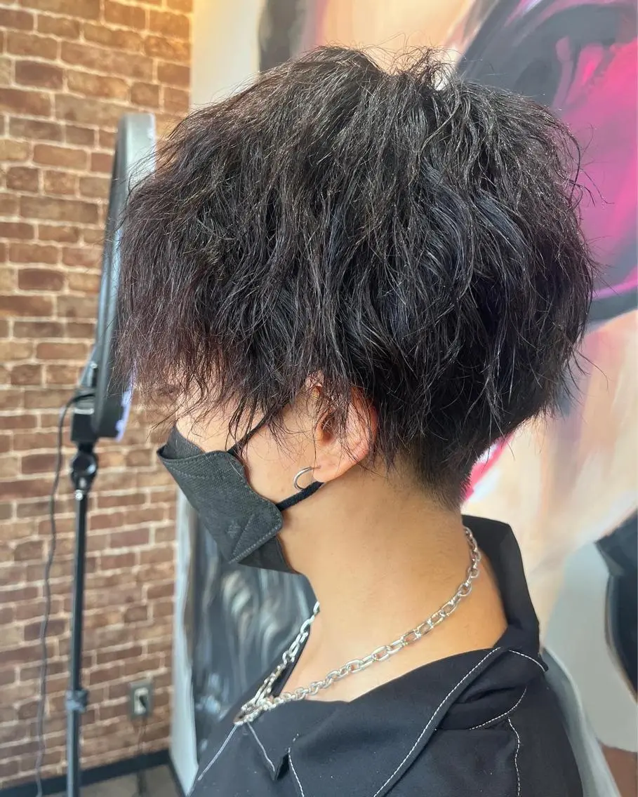 ショート カラー パーマ ヘアアレンジ メンズ キッズ ネイル マツエク・マツパ アイブロウ マッシュ メンズパーマ メンズウルフカット メンズアイブロウ ウルフカット 久木原 ゆりのヘアスタイル