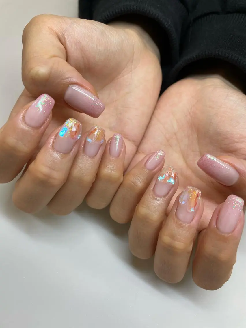 ネイル クリアネイル ストーンネイル Hisaka Mikiのネイルデザイン