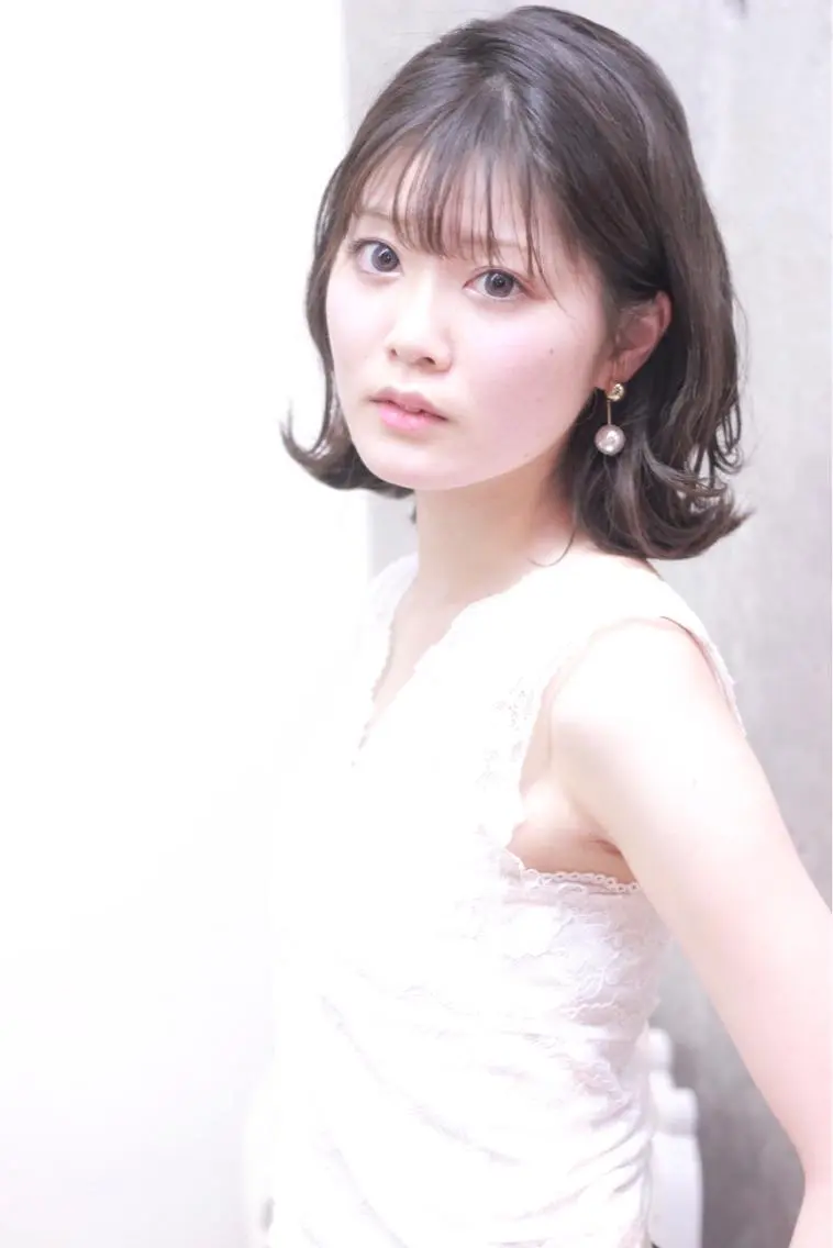 ミディアム 及川 光のヘアスタイル
