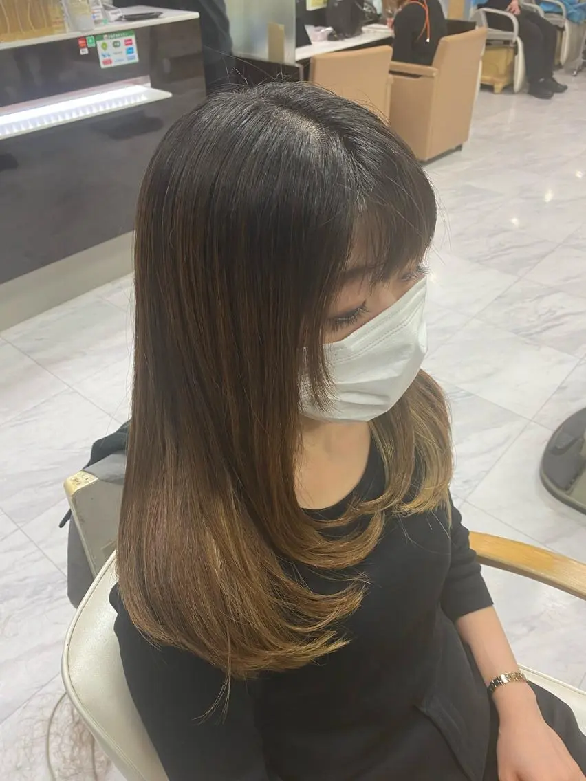 ロング レイヤーカット シャギー 目黒 碧人のヘアスタイル