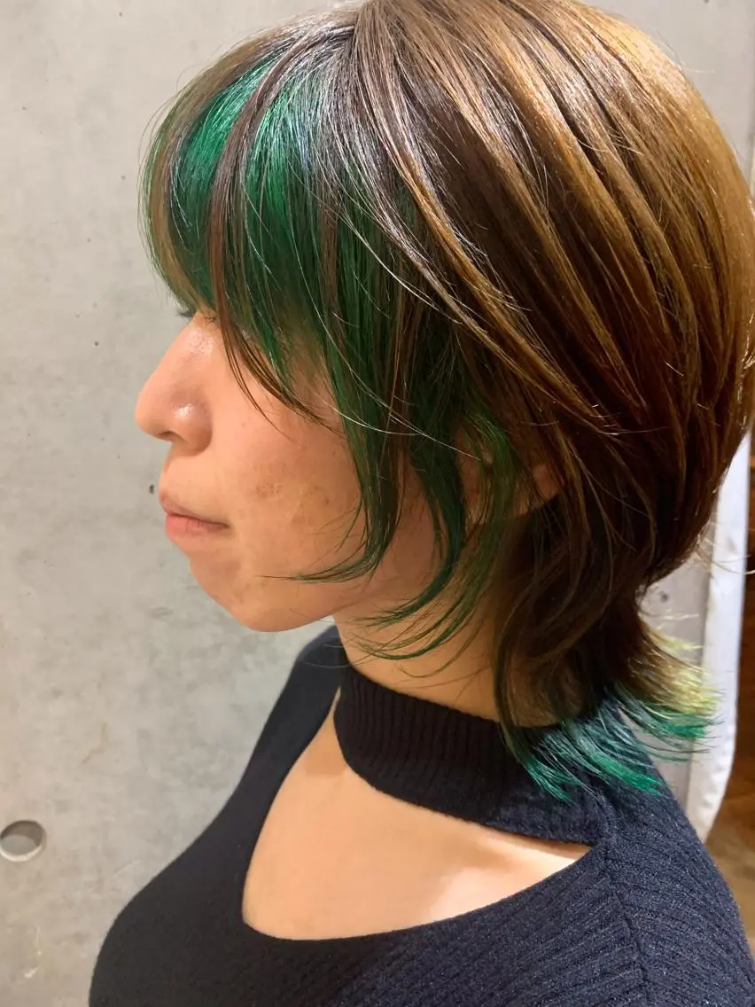 ショート カラー メンズ ヘアカラー ウルフ、レイヤー 、メンズカットSHOのヘアスタイル