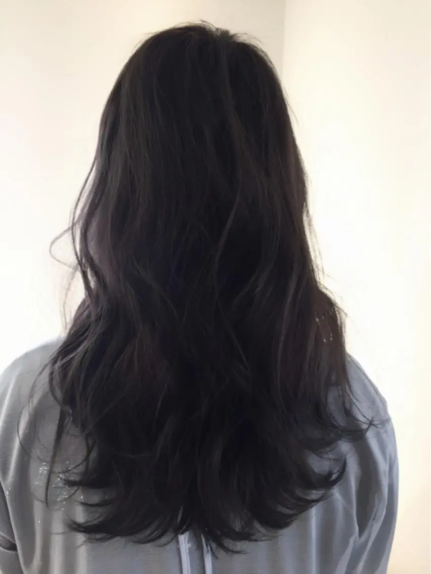 セミロング カラー ヘアアレンジ ダークグレー イルミナカラー カット ヘアカラー トリートメント ヘアセット ✨ハイクオリティ✨ 山本香也のヘアスタイル