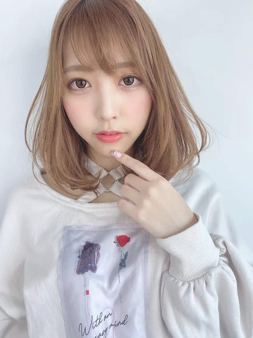 ミディアム カラー 透明感カラー イルミナカラー 似合わせカット 小顔カット トリートメント ⭐️迫田 ゆう⭐️のヘアスタイル