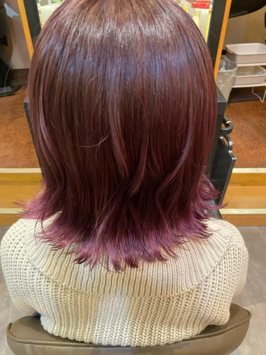 カラー 渡邊 良のヘアスタイル