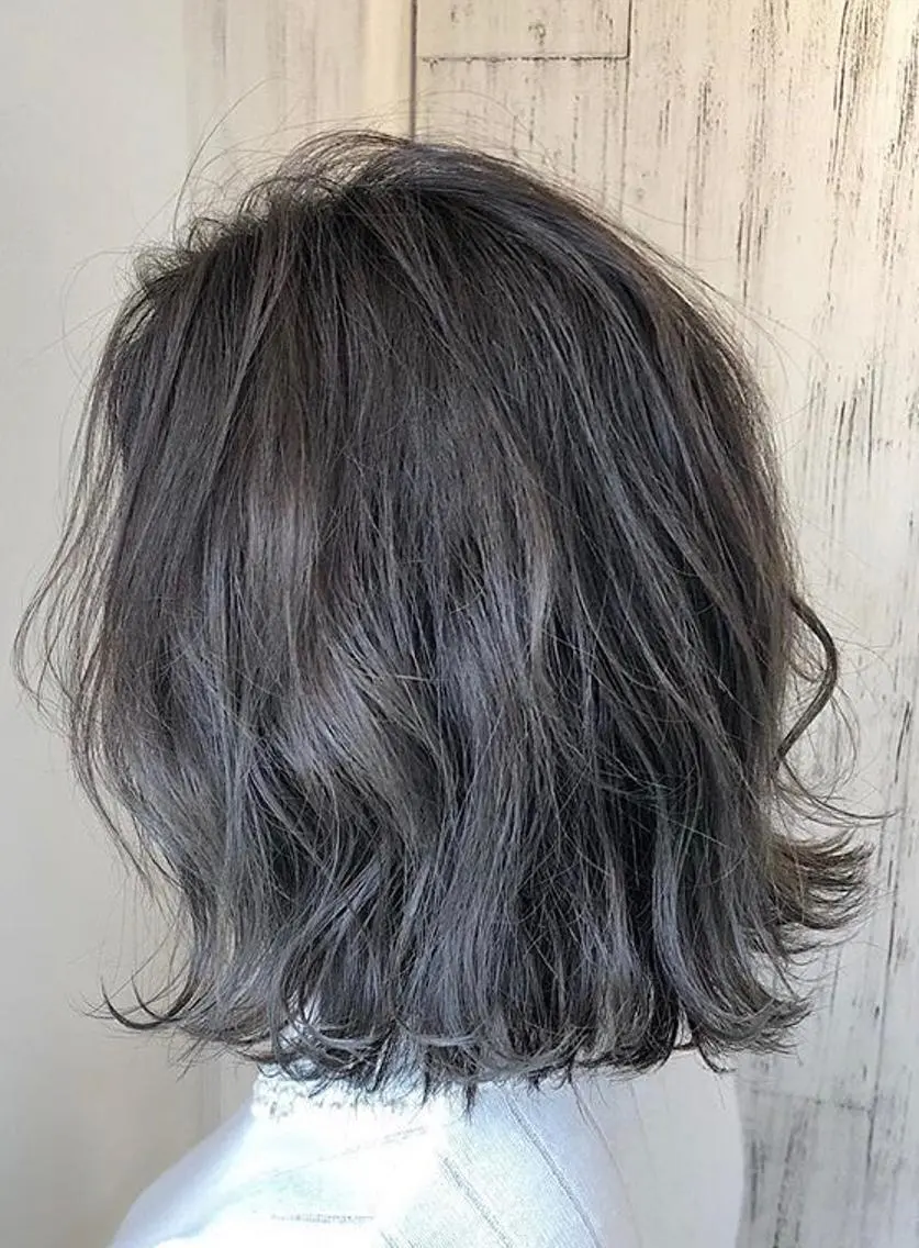 ミディアム ハイライト arc. arc.のヘアスタイル