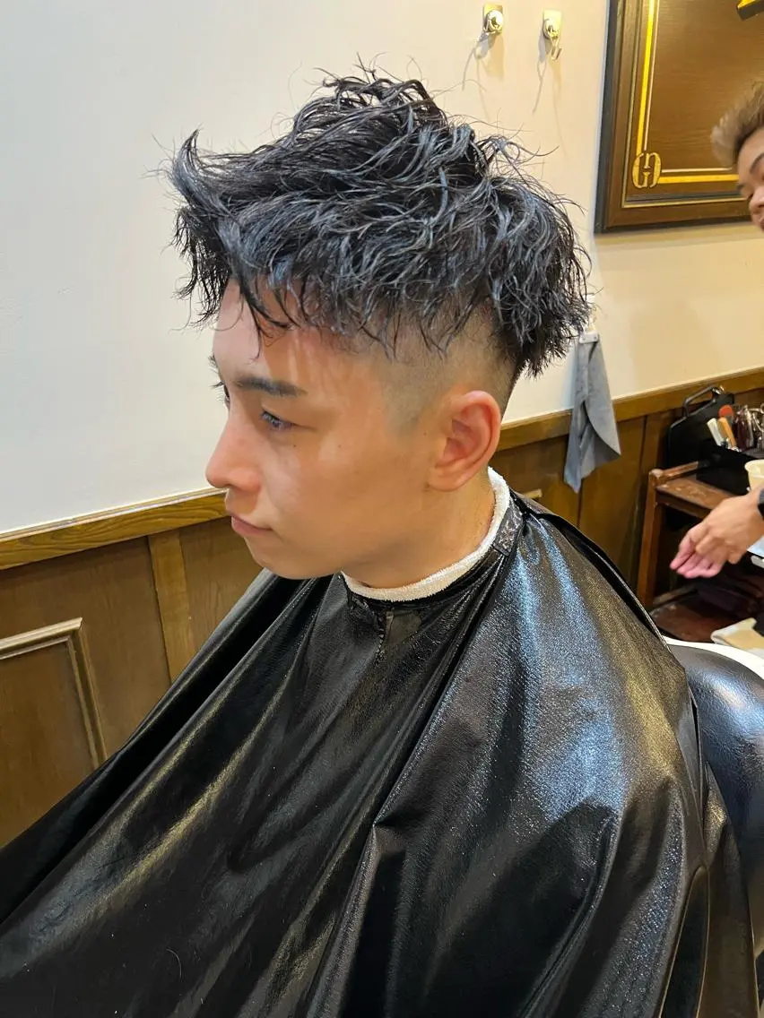 ショート パーマ メンズ 圓子 快のヘアスタイル