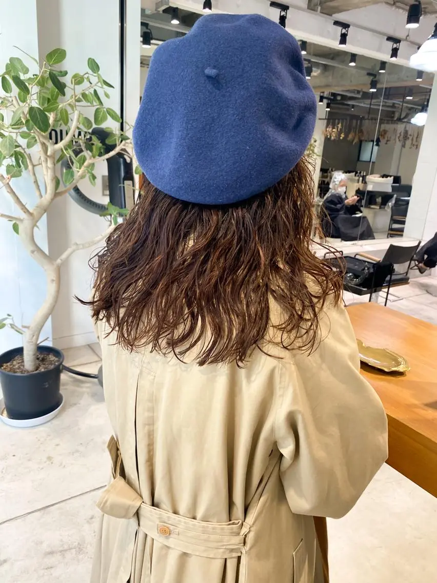 セミロング カラー パーマ ヘアアレンジ メンズ キッズ ネイル マツエク・マツパ メンズパーマ セミロングパーマ パーマスタイル🔅 sayacaのヘアスタイル