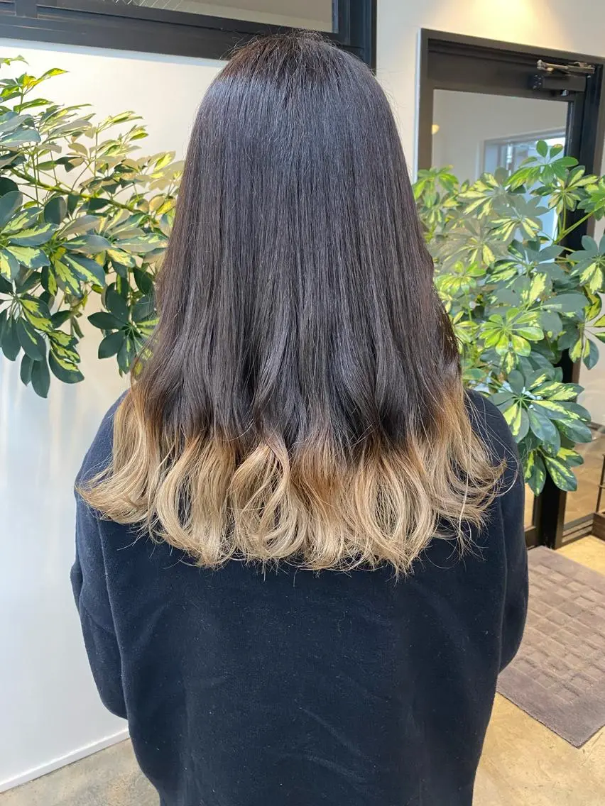 ロング カラー ヘアカラー トリートメント 🌼ハイライト透明感 🌼maiのヘアスタイル