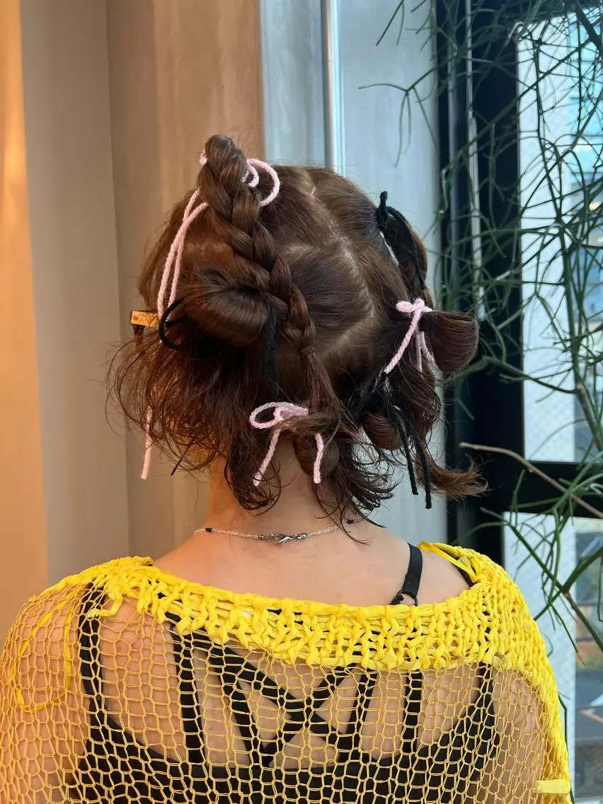 ミディアム レイヤーカット NERO加藤木麻彩のヘアスタイル