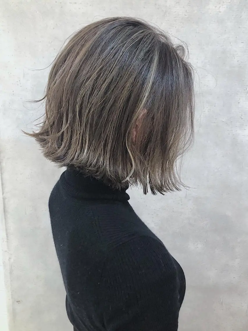ショート カラー アディクシーカラー ブリーチ ケアブリーチ ダブルカラー ハイライトカラー MOU namba ムウナンバのヘアスタイル