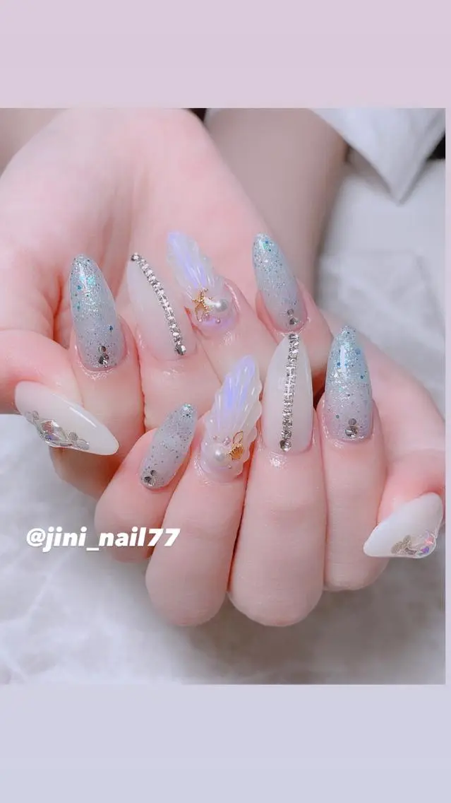 ネイル ハンドネイル ジニ ネイルのネイルデザイン
