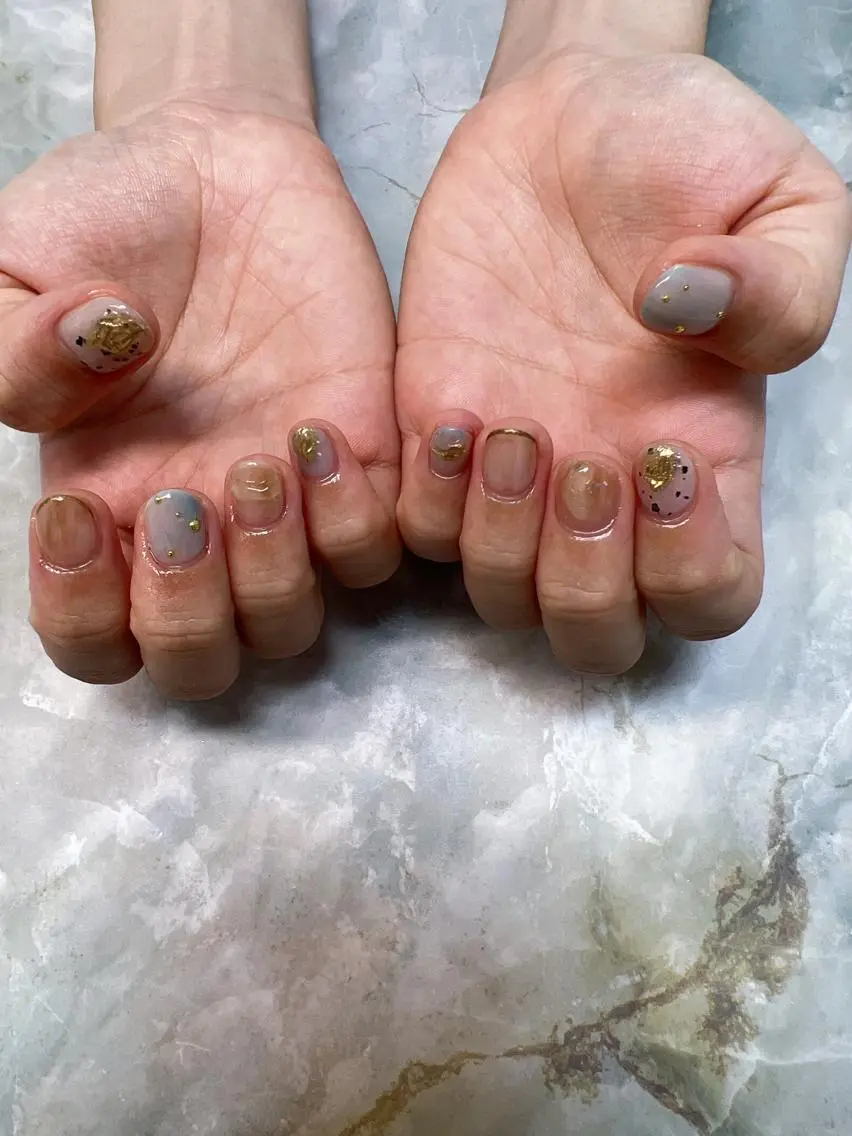 ネイル ミラーネイル ニュアンスネイル coco nailのネイルデザイン