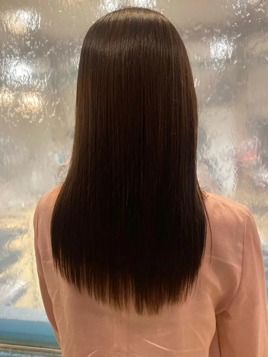 ロング 辻 友里香のヘアスタイル
