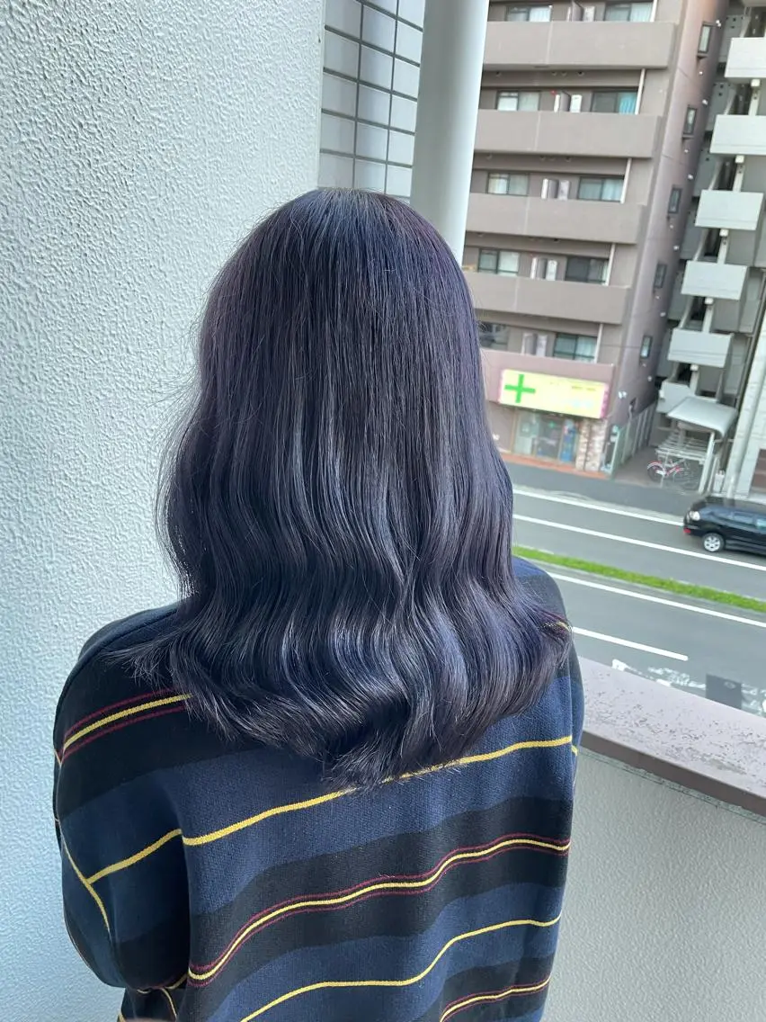 セミロング カラー ブルーカラー ブルーラベンダー ラベンダーカラー ベージュカラー💖 やすひろのヘアスタイル