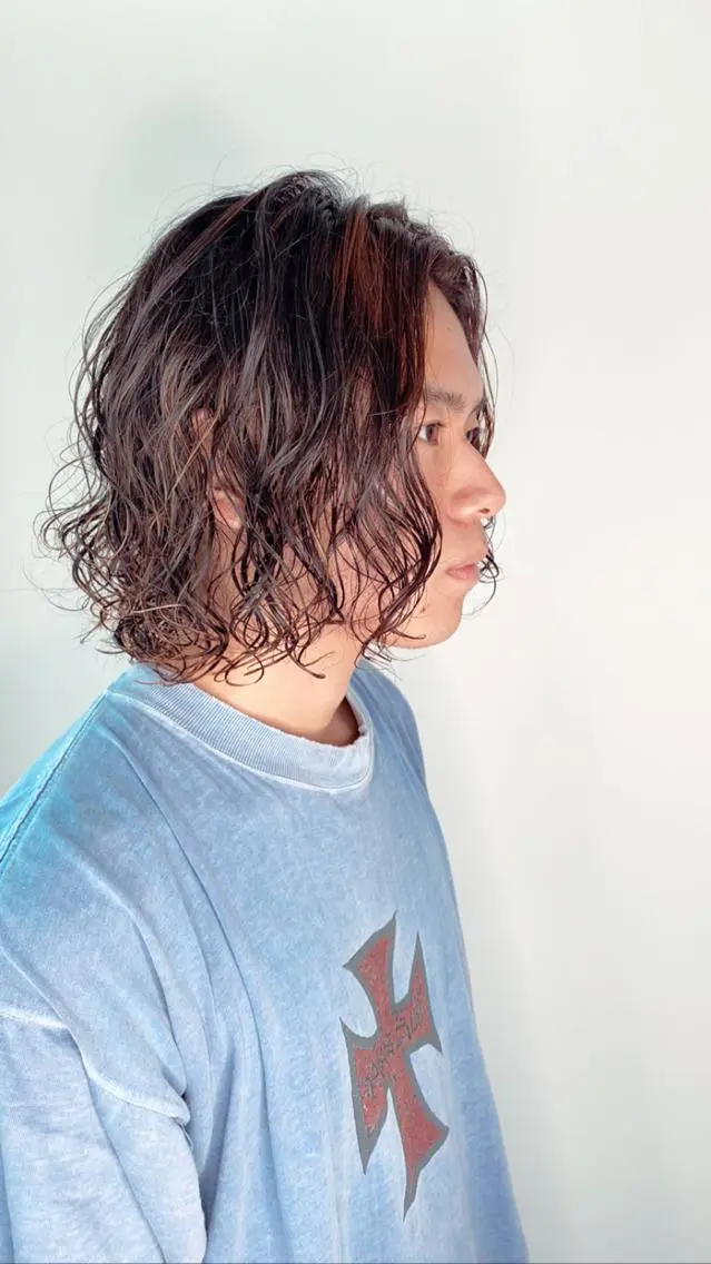 セミロング パーマ メンズ カット ヘアカラー パーマ 韓国レイヤー/艶髪 WATSUKIのヘアスタイル