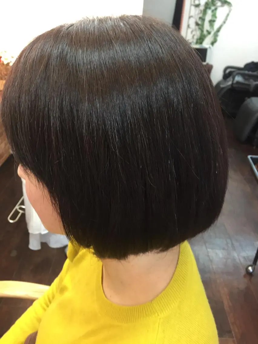 ショート カラー 桧山 真のヘアスタイル