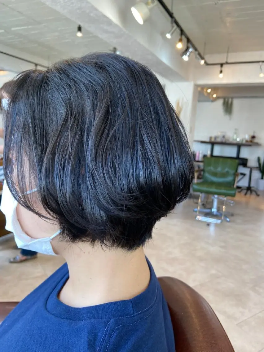 ショート カラー パーマ 宮本 玲那のヘアスタイル